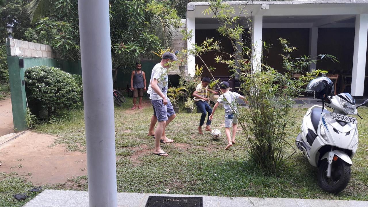 Share Safari Family Bungalow Udawalawe Exterior foto